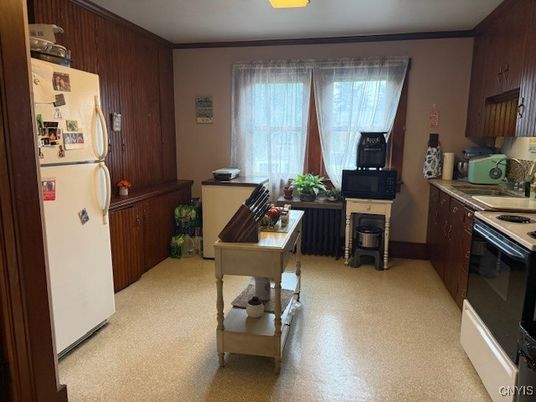 Fireplace, Interior, Kitchen