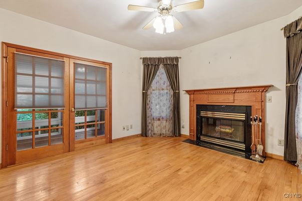 Empty room, Fireplace, Interior, Wood Texture Flooring