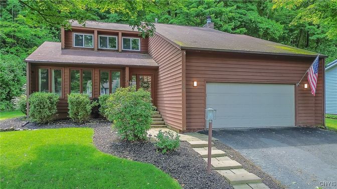 Attached, Exterior, Facade, Log Home