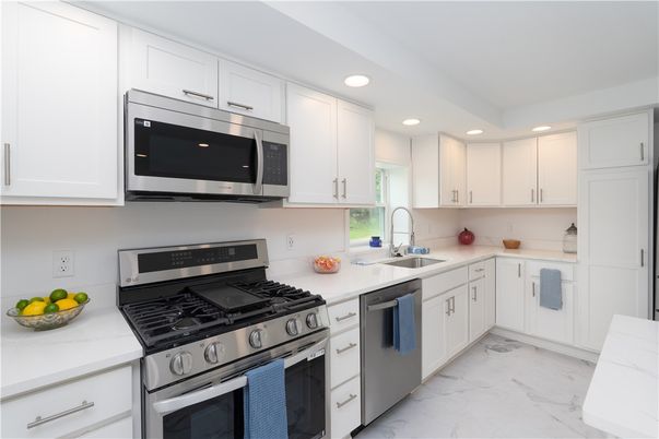 Interior, Kitchen, Marble, Recessed Lighting, Stainless Steel Appliances