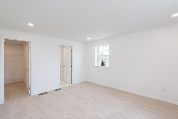 Empty room, Interior, Recessed Lighting