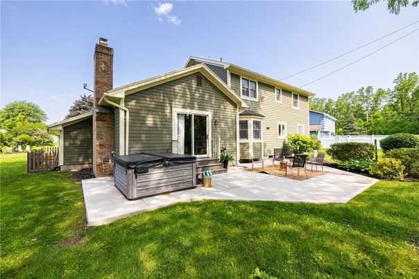 Backyard, Exterior, Hot Tub