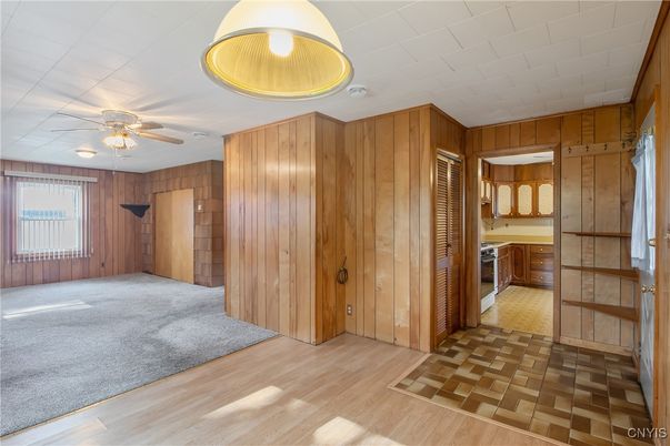 Empty room, Interior, Wood Texture Flooring, Wooden Walls