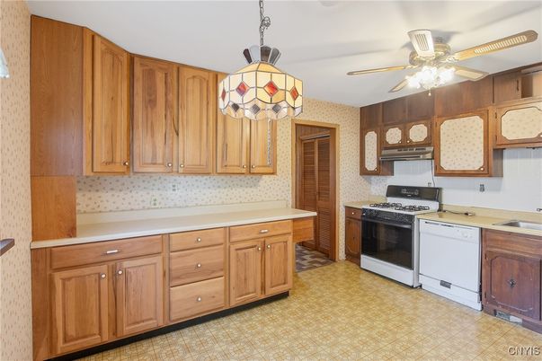 Interior, Kitchen, Pendant Lights