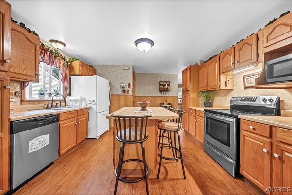Interior, Kitchen, Wood Texture Flooring