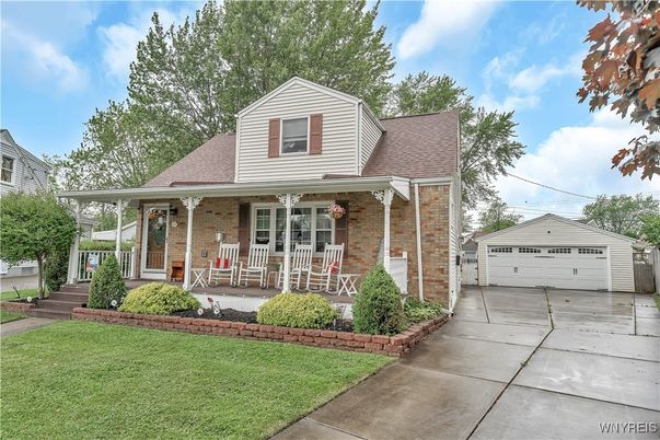 Detached Garage, Exterior, Facade, Brick Facade, Cape Cod