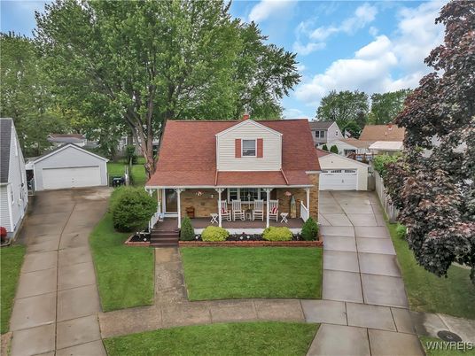 Backyard, Detached Garage, Exterior, Facade, Cape Cod
