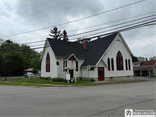 Exterior, Facade, Cape Cod