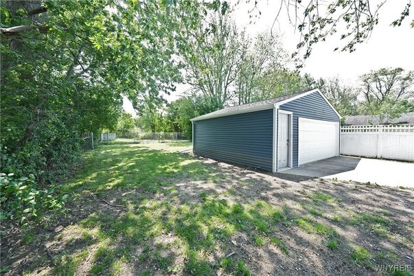 Backyard, Detached Garage, Exterior