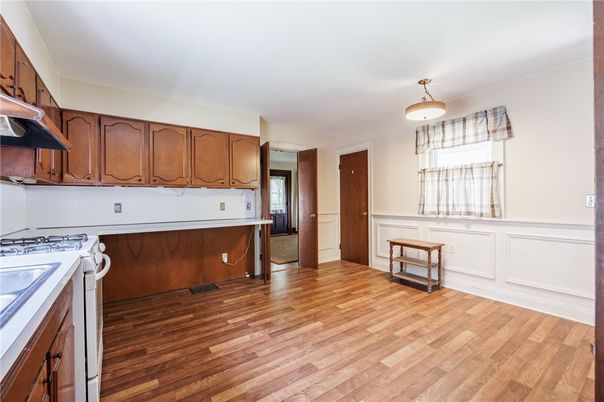 Interior, Kitchen, Pendant Lights, Wood Texture Flooring