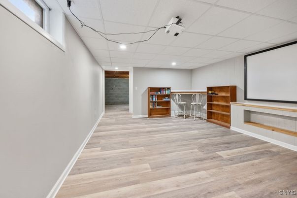 Interior, Projection Screen, Recessed Lighting, Wood Texture Flooring