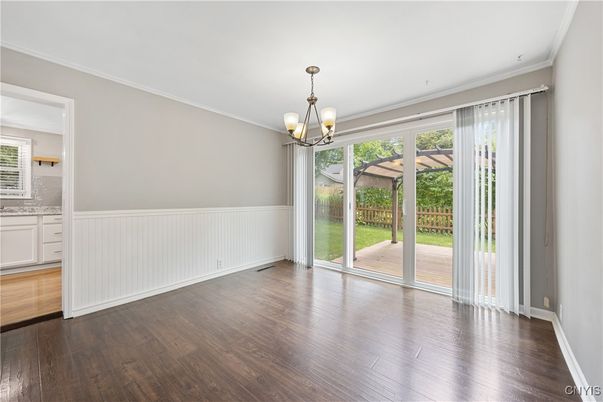 Chandelier, Empty room, Interior, Wood Texture Flooring
