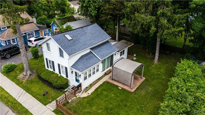 Exterior, Drone