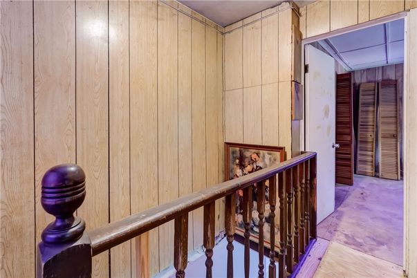 Interior, Wooden Walls
