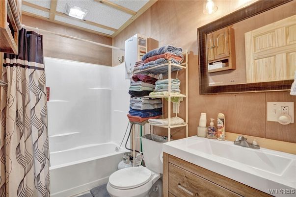 Bathroom, Interior