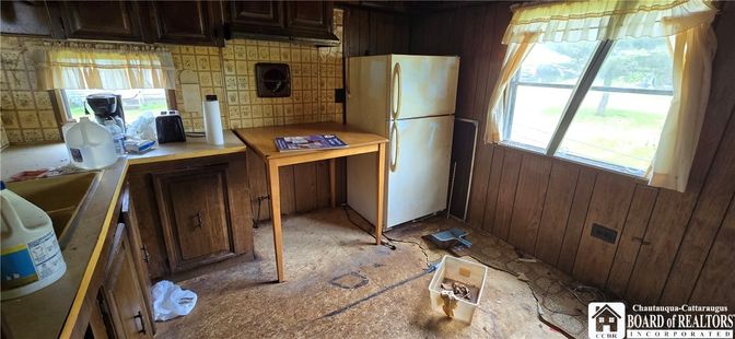 Interior, Kitchen, Wooden Walls