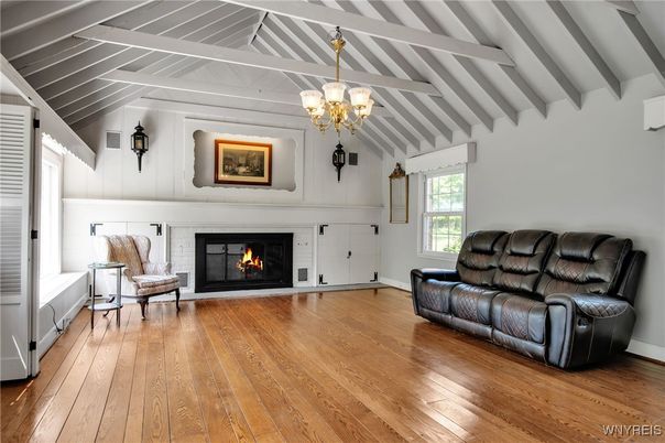 Chandelier, Fireplace, Interior, Wood Texture Flooring