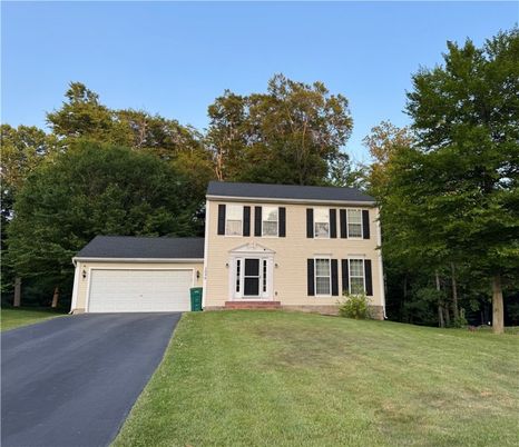 Attached, Backyard, Exterior, Facade, Georgian