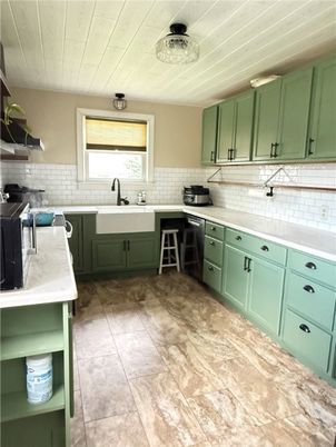 Interior, Kitchen, Stainless Steel Appliances