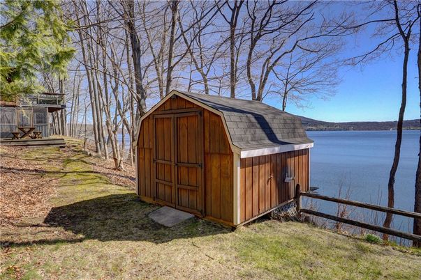 Exterior, Water