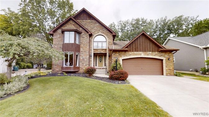 Attached, Exterior, Facade, Brick Facade, Brick Traditional