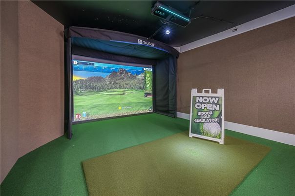 Interior, Projection Screen