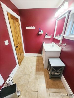 Bathroom, Interior