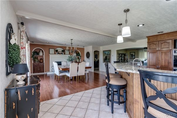 Dining room, Interior, Kitchen, Pendant Lights, Recessed Lighting, Wood Texture Flooring