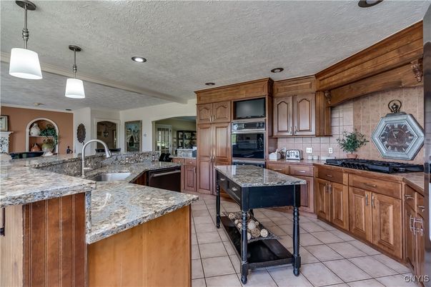 Interior, Kitchen, Pendant Lights, Recessed Lighting