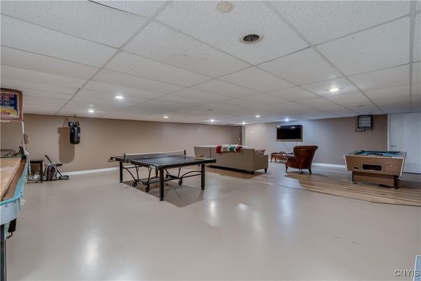 Game Room, Interior, Living room, Recessed Lighting
