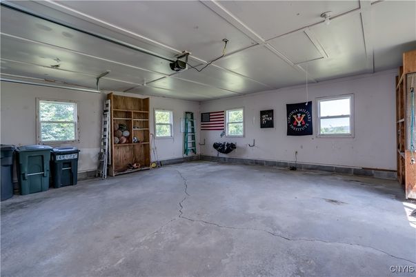 Garage, Interior