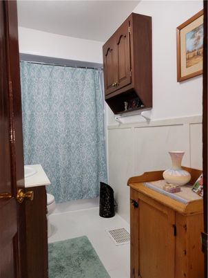 Bathroom, Interior