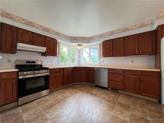 Interior, Kitchen, Stainless Steel Appliances