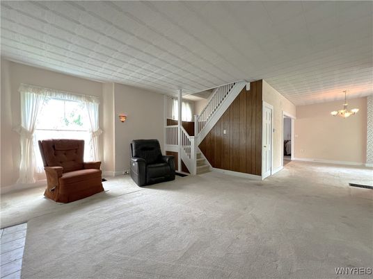 Chandelier, Empty room, Interior