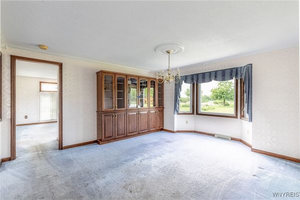 Chandelier, Empty room, Interior