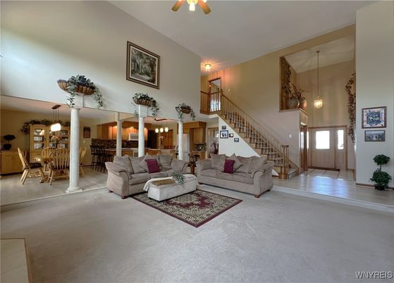 Dining room, Interior, Living room, Pendant Lights