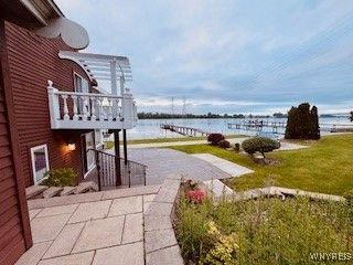 Exterior, Water