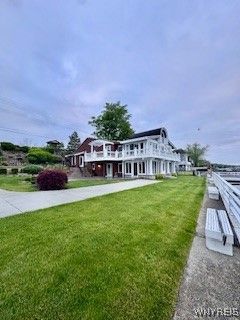 Exterior, Water