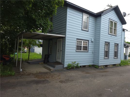 Exterior, Facade, None