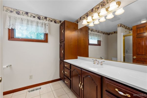Bathroom, Interior