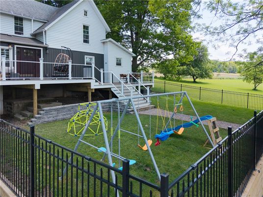 Backyard, Exterior, Playground