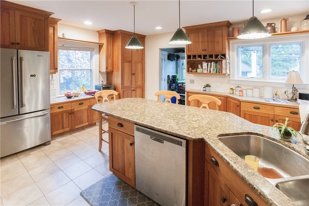 Interior, Kitchen, Pendant Lights, Recessed Lighting, Stainless Steel Appliances