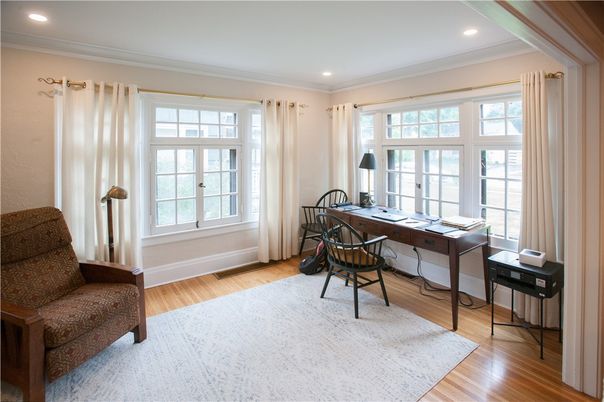 Home Office, Interior, Recessed Lighting, Wood Texture Flooring