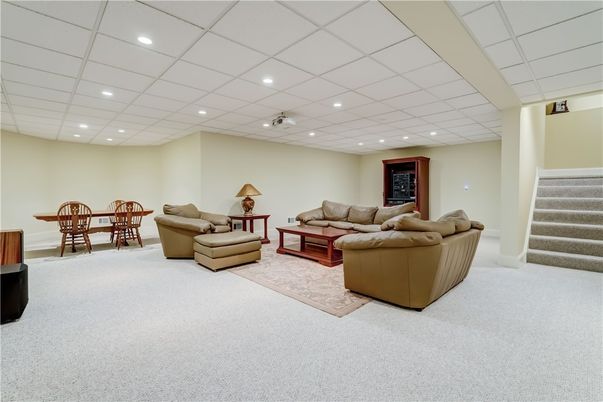 Dining room, Interior, Living room, Recessed Lighting