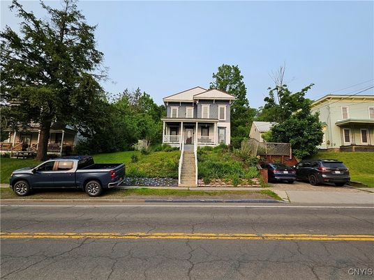 Exterior, Facade, None