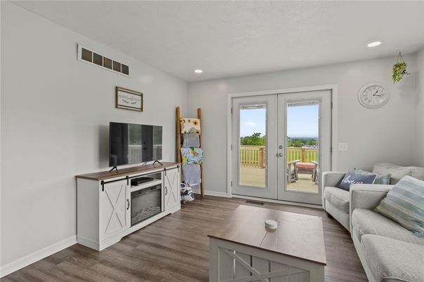 Interior, Living room, Recessed Lighting, Wood Texture Flooring