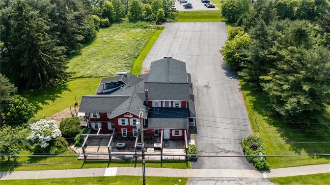 Exterior, Drone