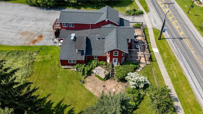 Exterior, Drone