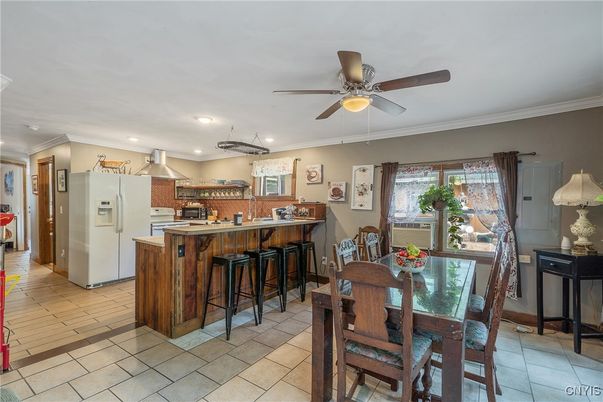 Dining room, Interior, Kitchen, Recessed Lighting