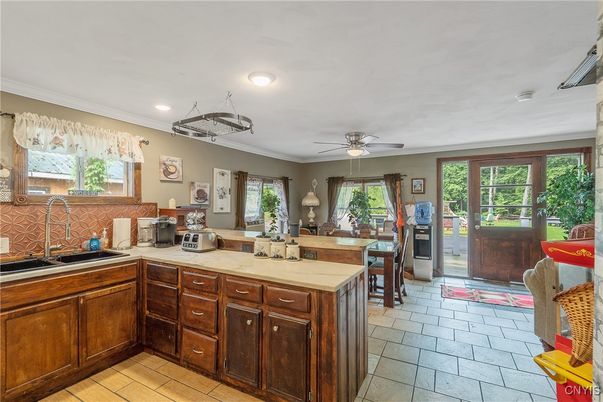 Dining room, Interior, Kitchen, Recessed Lighting
